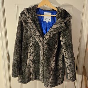 Vintage NVLT Grey Snakeskin Faux Fur Coat Size XL Pockets Hood